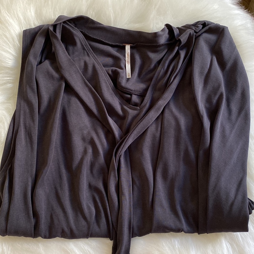 Free people sleeveless Top, cinched waist, open back detail, size M
